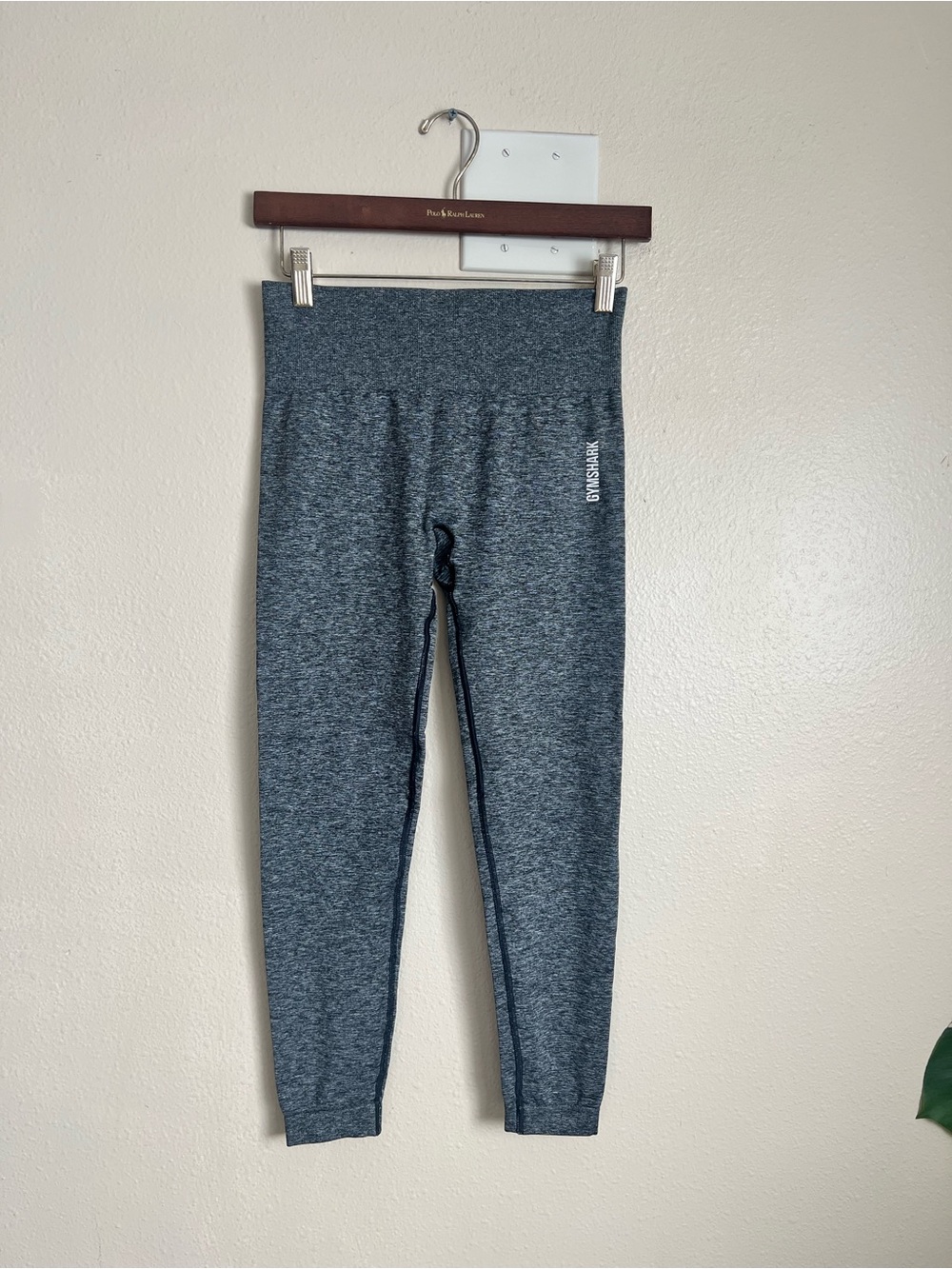 Gymshark women’s Charcoal Seamless Leggings